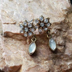 VTG Floral shaped Crystal Dangling Earrings